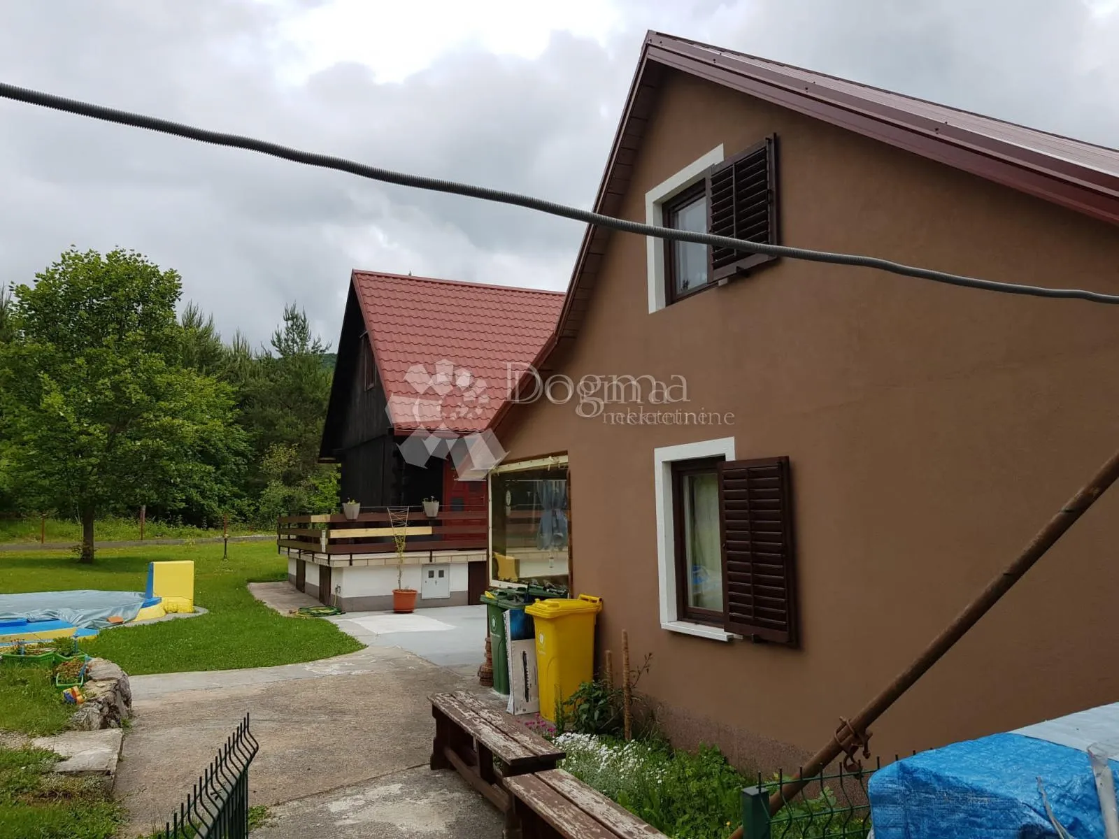 dva imanja u korenici - slika 10