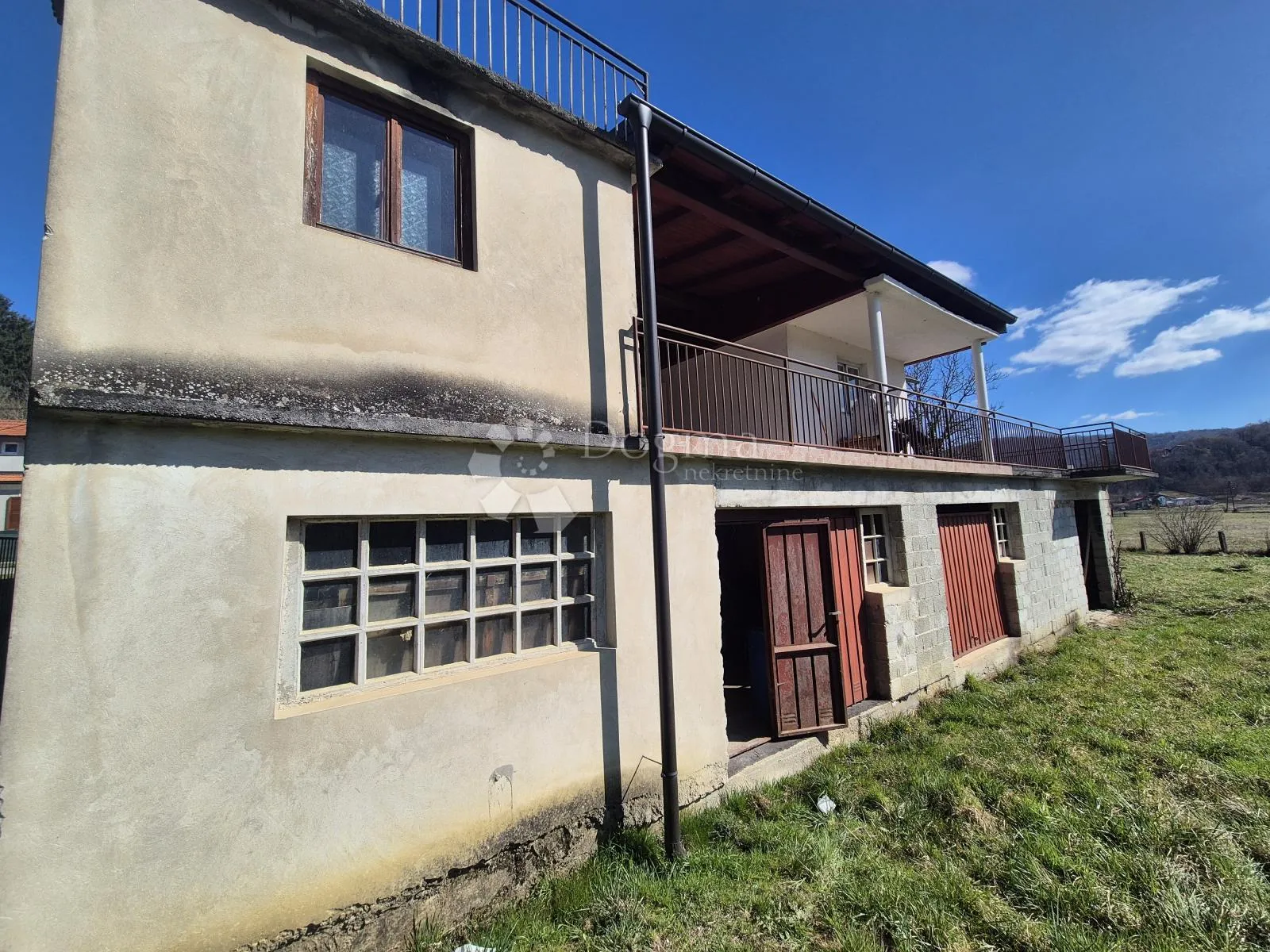 kuća u centru mihovljana sa ogromnim podrumom i 3.864m² zemljišta! - slika 23