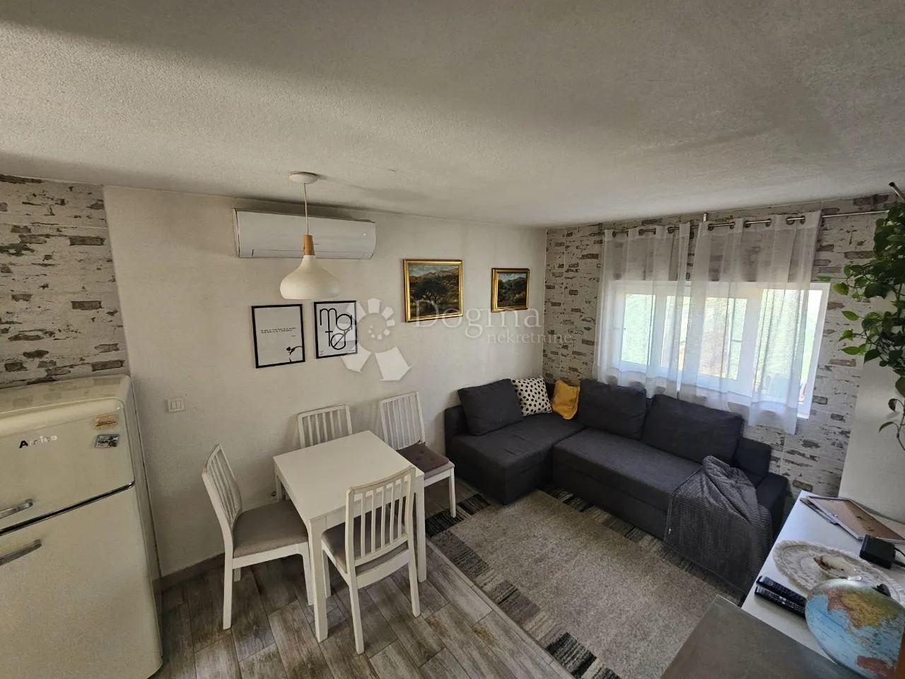 samostojeća kuća s velikom okućnicom i pogledom na more u planom! trogir - slika 6