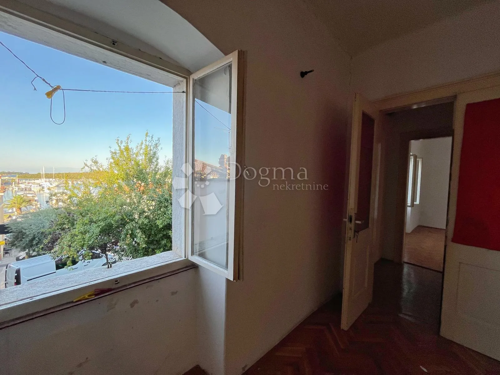 kuća za adaptaciju 85 m od mora, top lokacija - slika 12