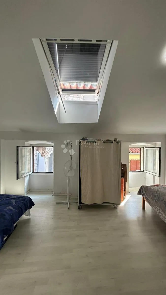 rijetka prilika!!! dva apartmana u centru rovinja, more na dohvat pogleda! - slika 19