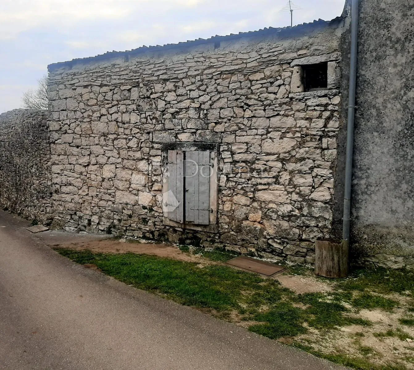 dvije istarske kuće sa velikim potencijalom - slika 12