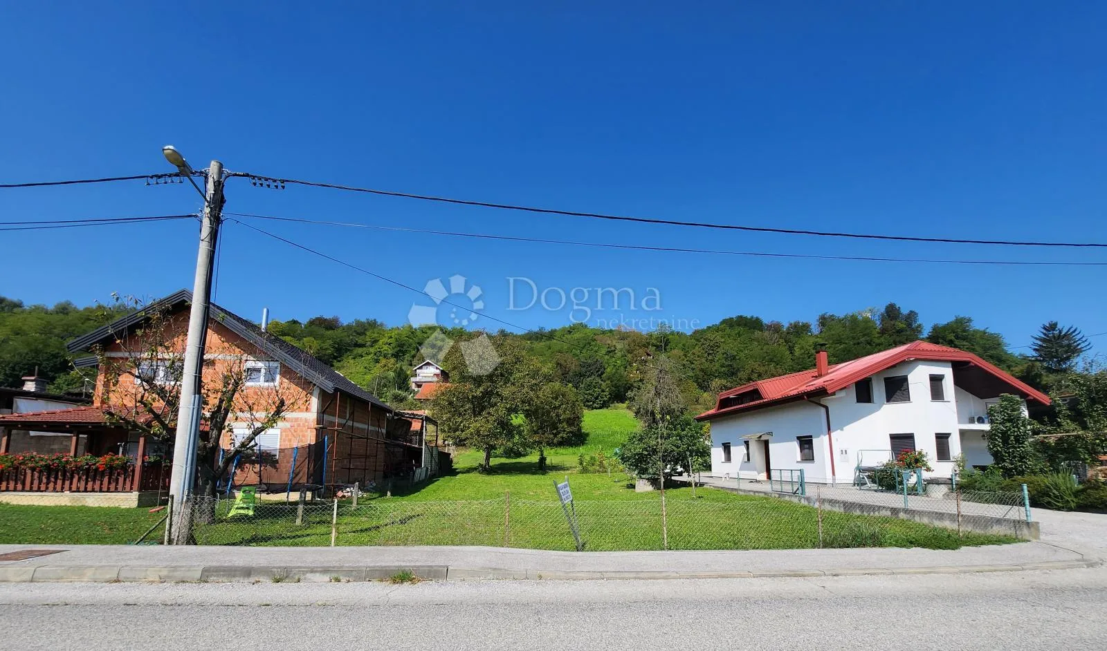 građevinsko zemljište 1.100m² nadomak sv. križa začretja! - slika 3