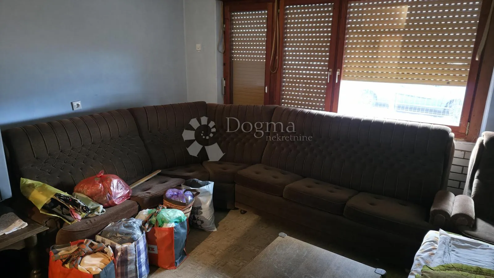 bjelovar, trg stjepana radića – kuća 280 m² s potencijalom za 3 stana! - slika 3
