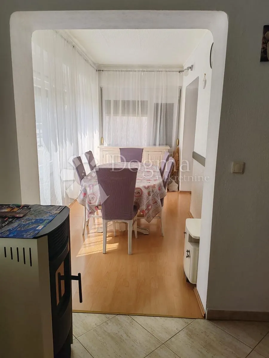 predivan stan podsolarsko - slika 6
