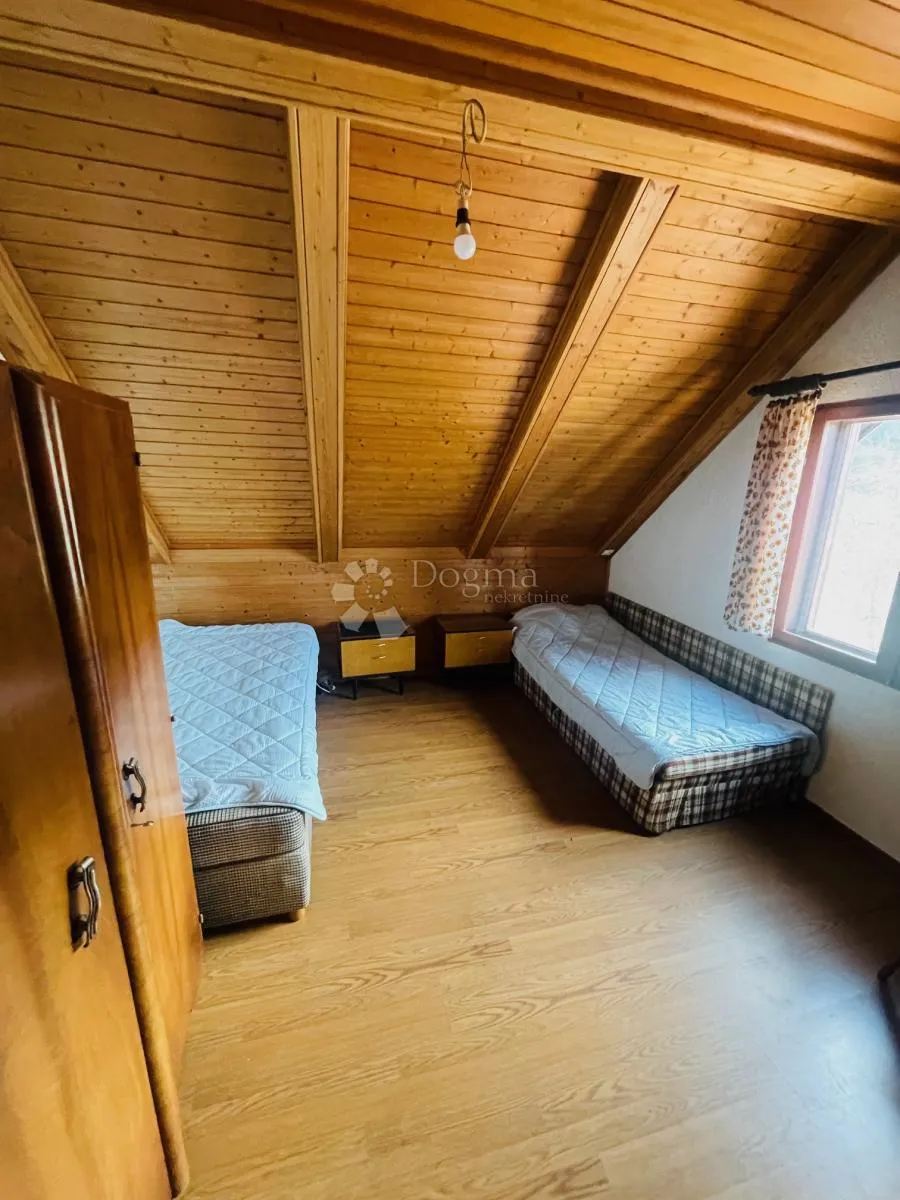 kuća u sungeru sa velikim potencijalom - slika 25