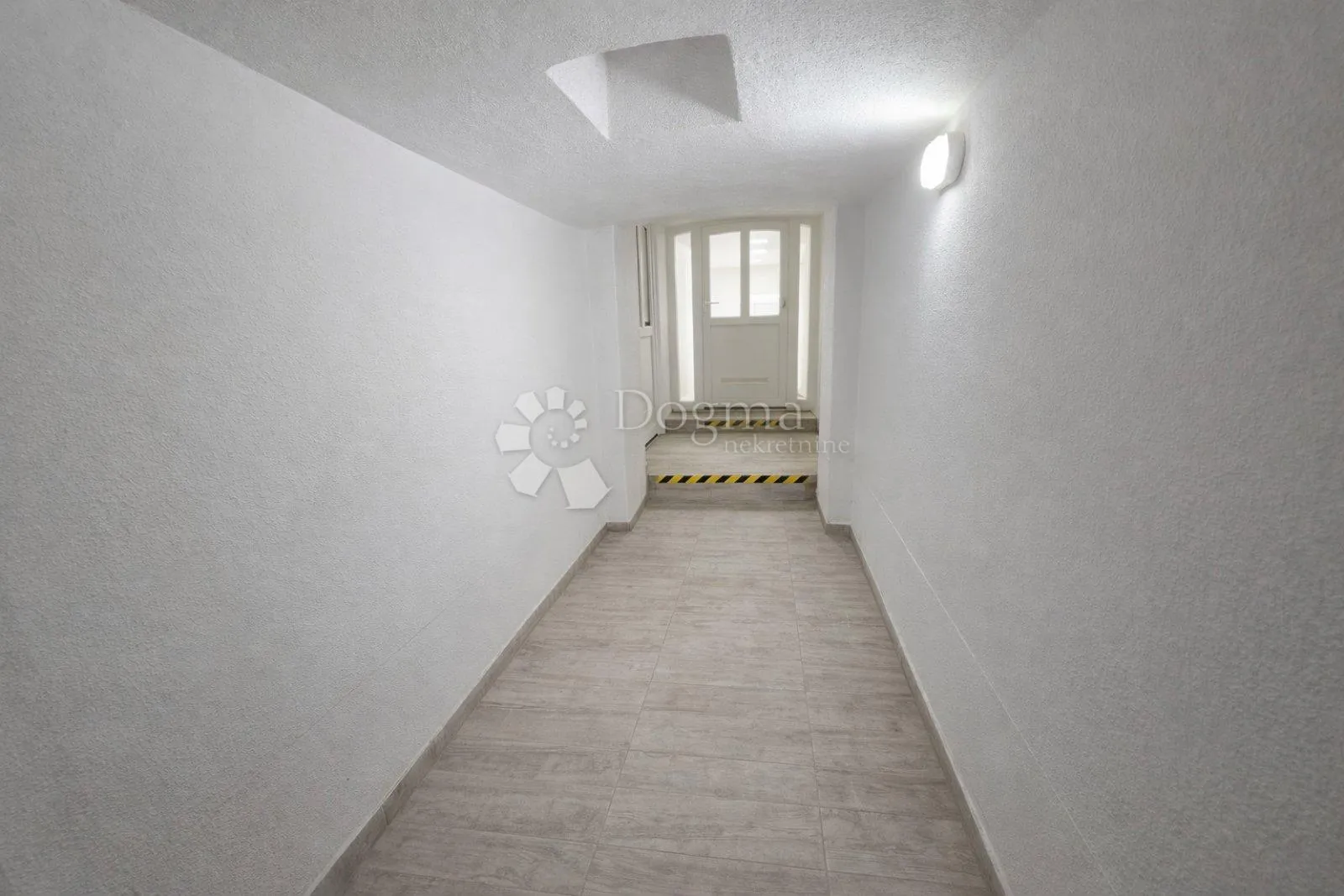 poslovni prostor u centru varaždina - slika 6
