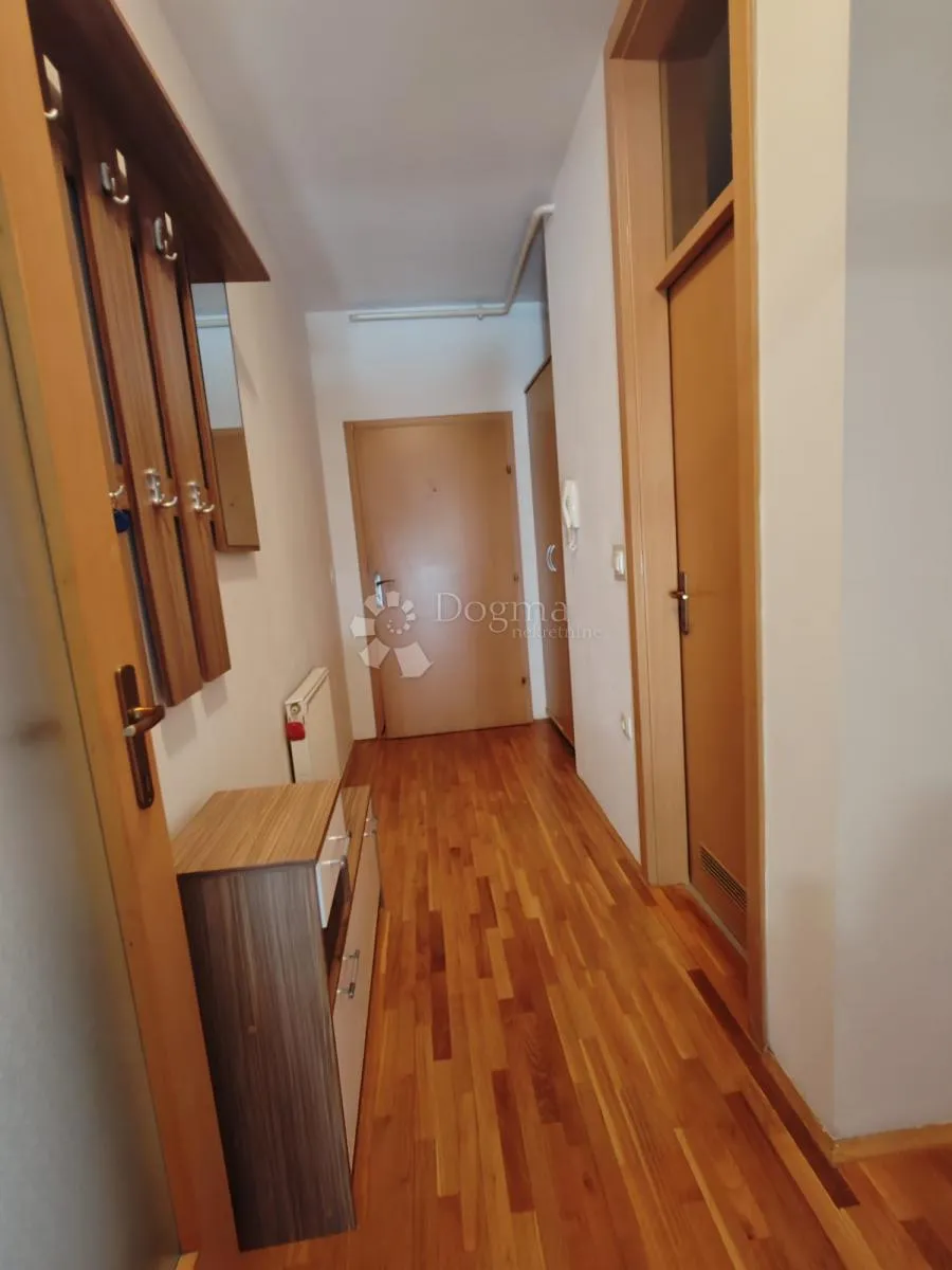 stan na najpoželjnijoj lokaciji u varaždinu - slika 2