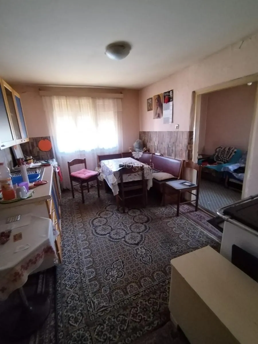 kuća za adaptaciju – blizina centra vrbovca - slika 4