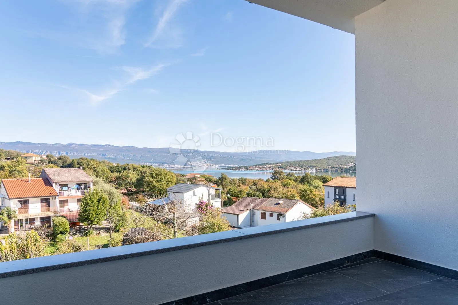apartman s pogledom na more - čižići novogradnja - slika 5