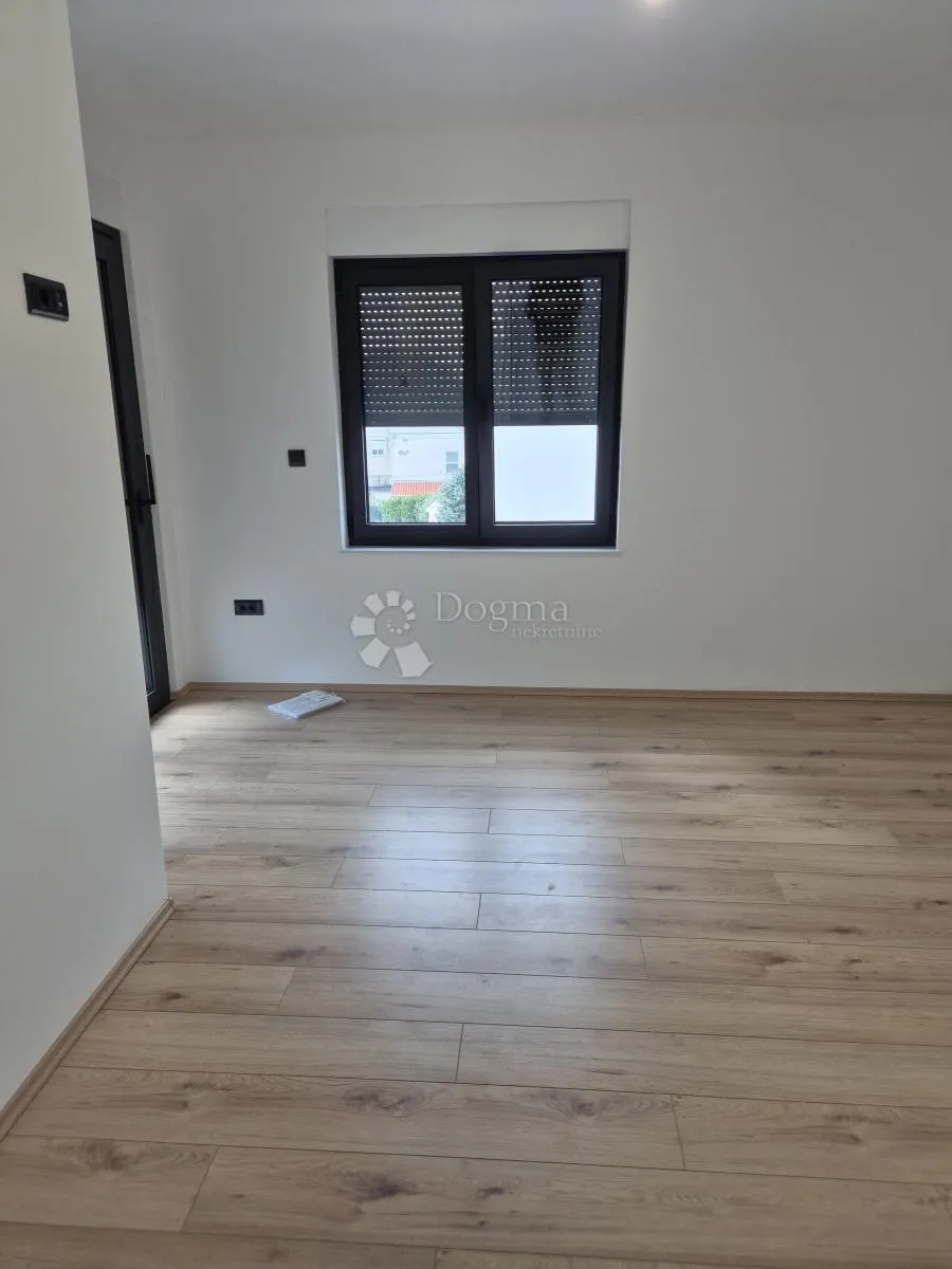 brodarica - novogradnja - moderan trosoban stan sa pogledom na more s3 - slika 15