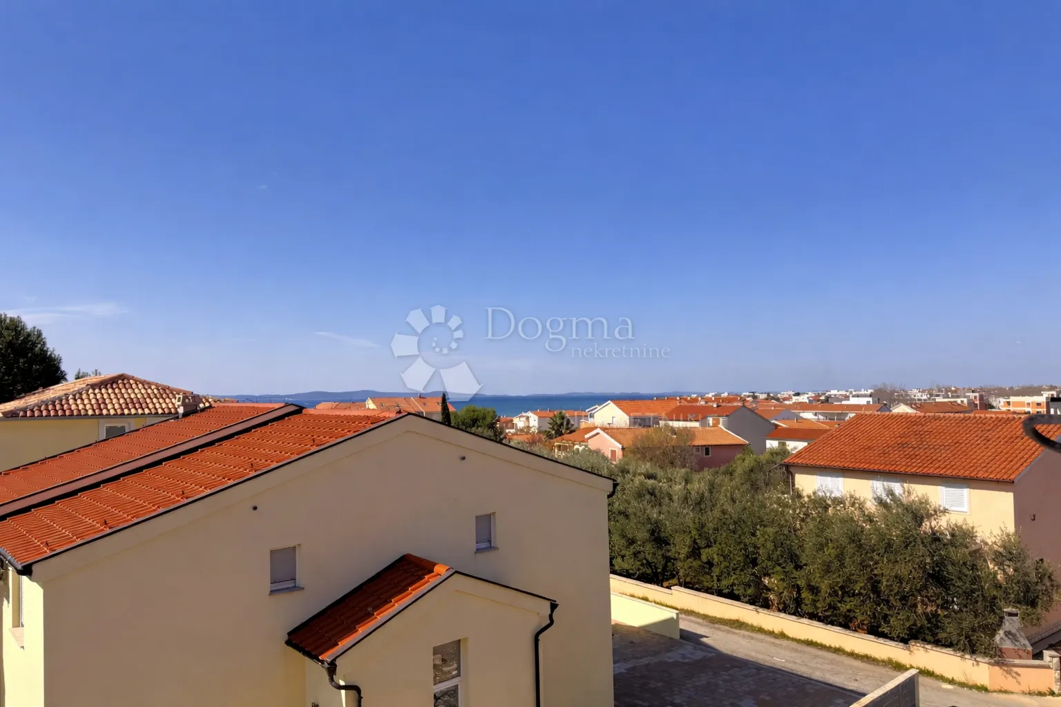 privlaka - ekskluzivni penthouse 81 m2 -s5 - slika 5