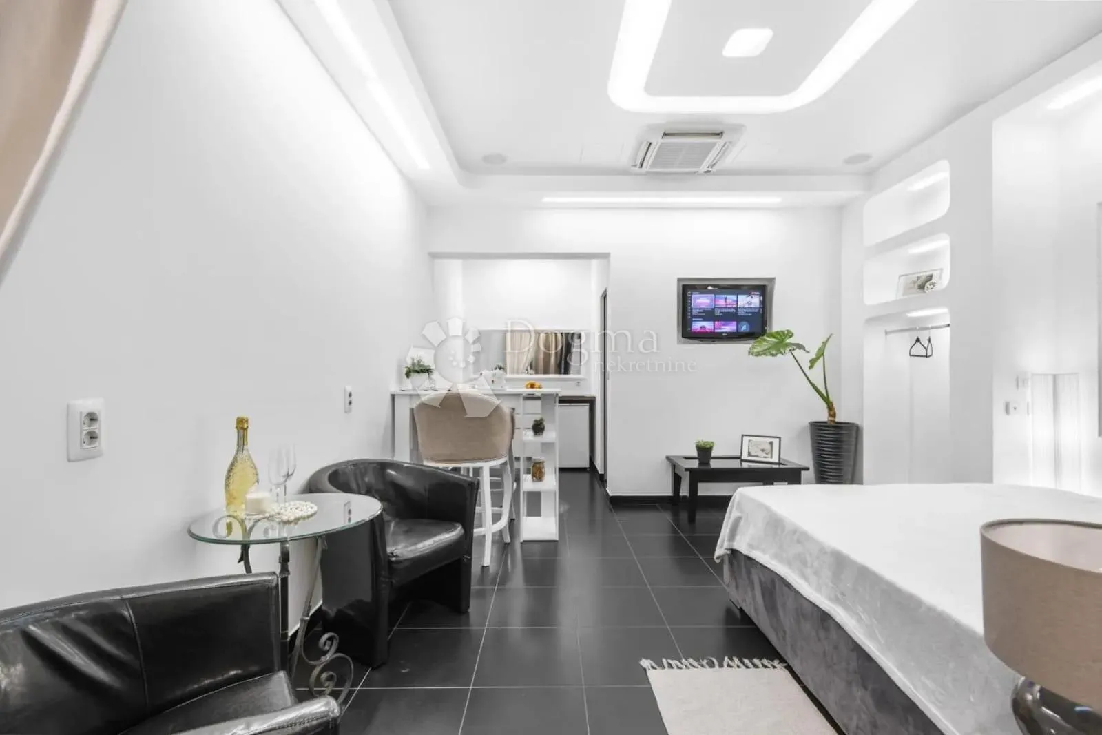 rijeka centar, studio ili poslovni prostor - slika 8
