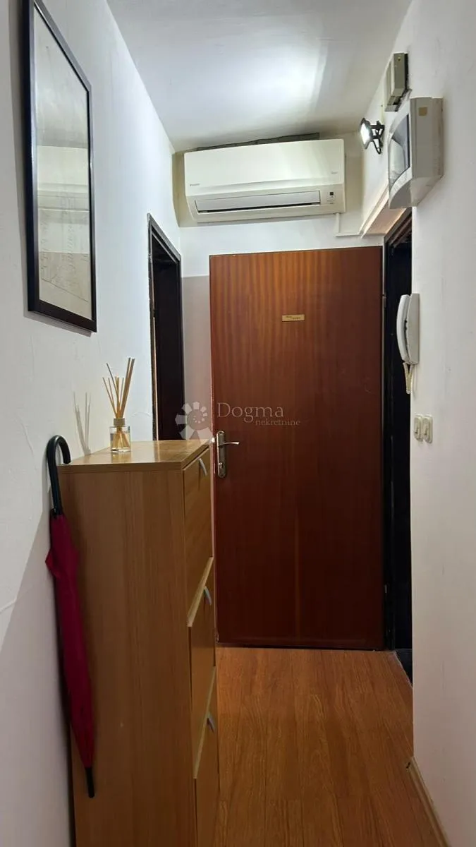 rijetka prilika!!! dva apartmana u centru rovinja, more na dohvat pogleda! - slika 11