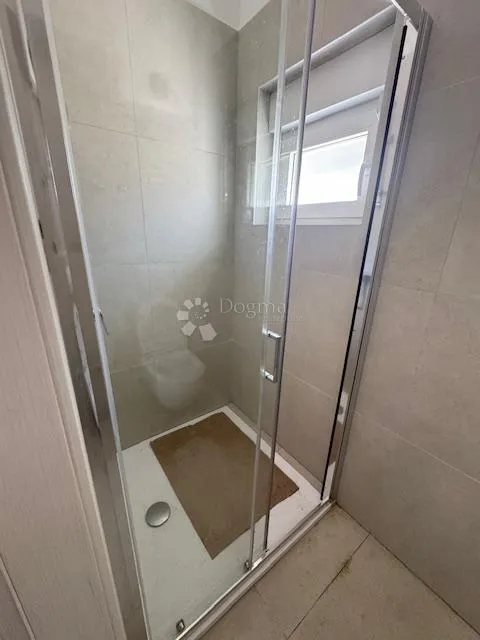 poslovni prostor 173 m² za najam - škurinje - slika 8