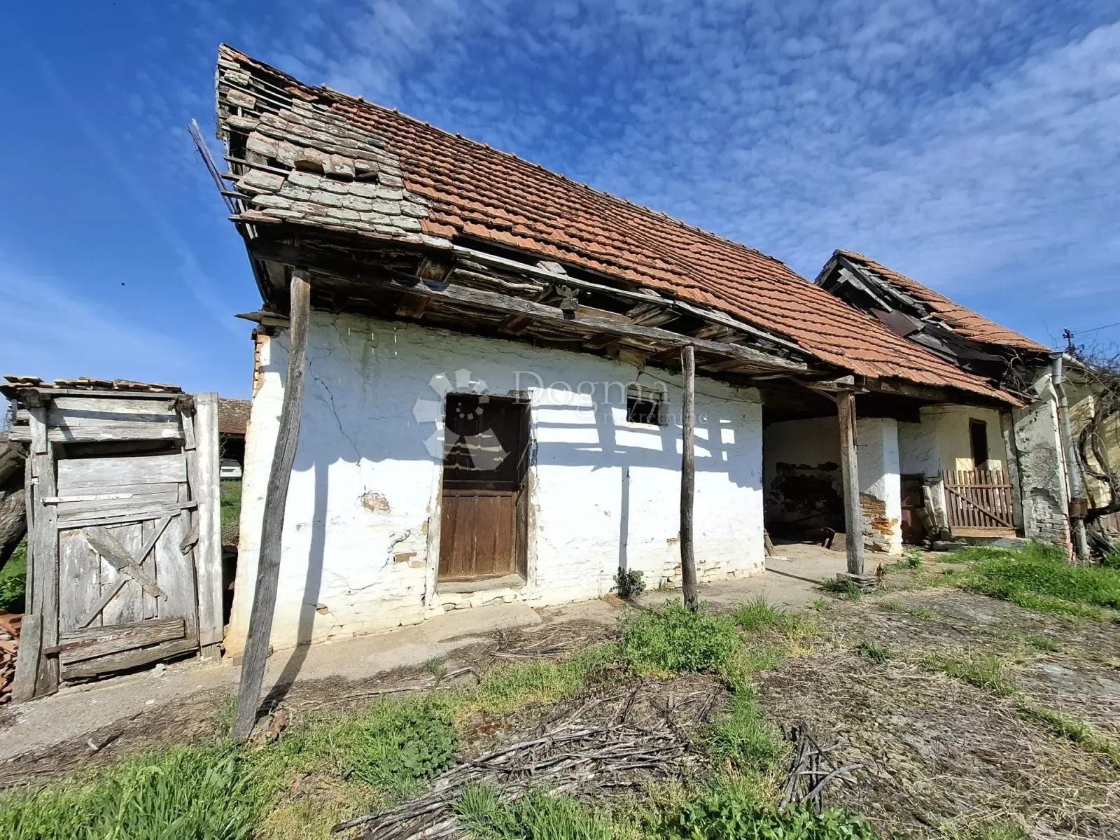 4356 m² zemljišta uz kuću za rušenje - slika 4