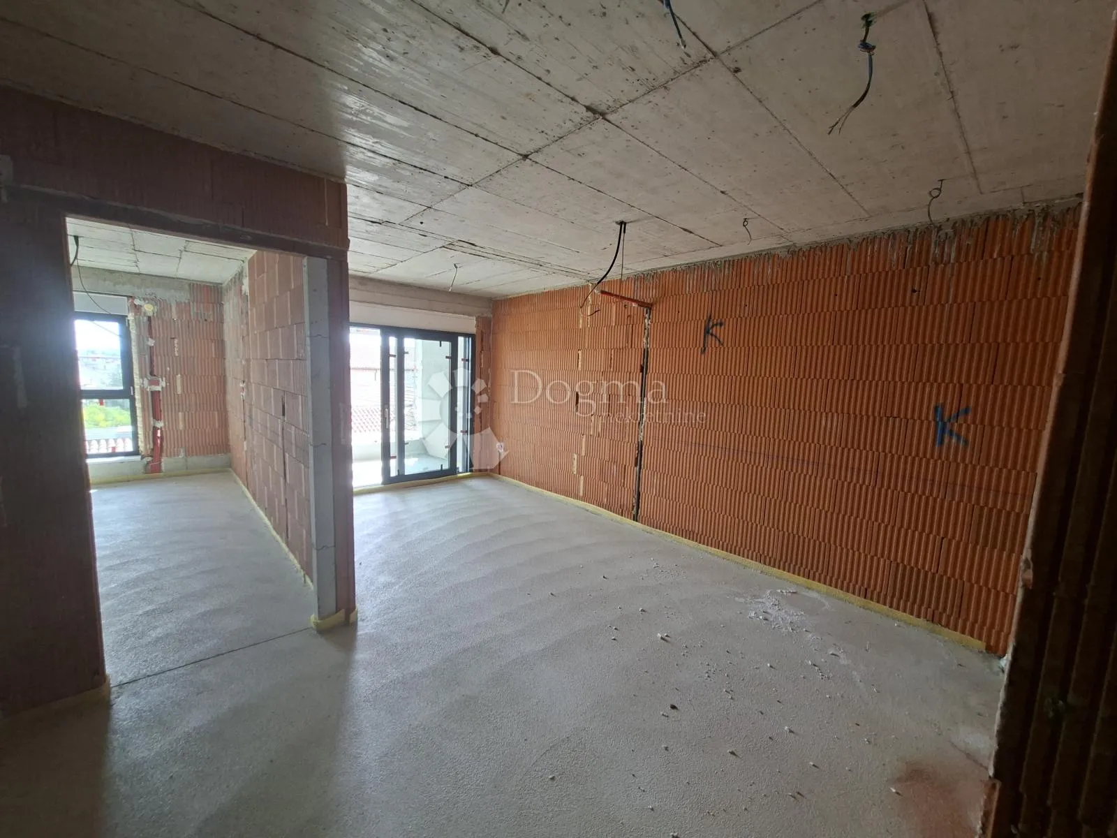 novogradnja pula centar - 48 m2, 1s+db, 1. kat a06 - slika 2