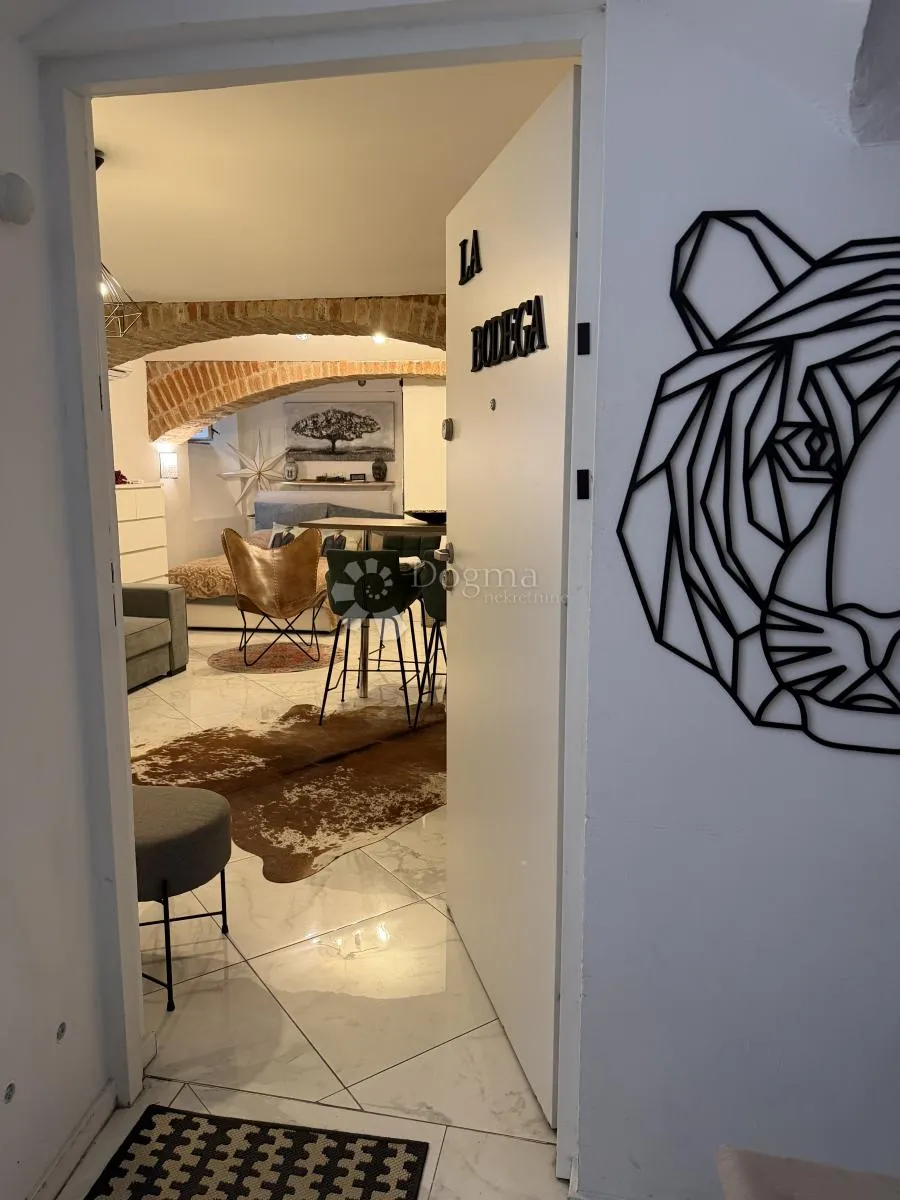 strogi centar – nasuprot zrinjevca! stan 30 m², top investicija za najam - slika 12