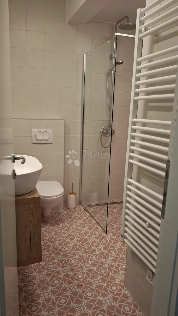 predivna apartmanska kuća podgora - slika 16