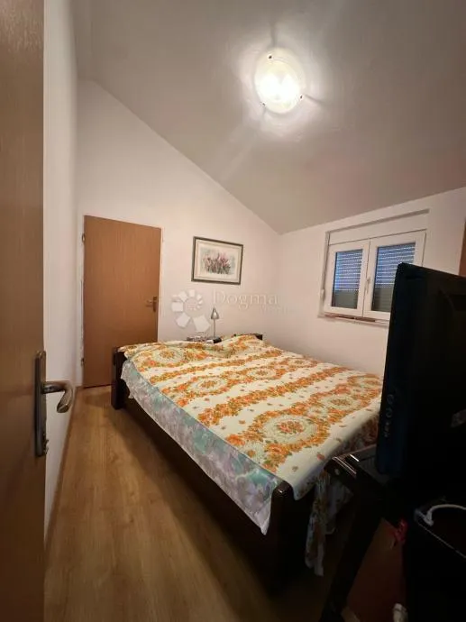zadar, pridraga -100 m od mora - slika 7