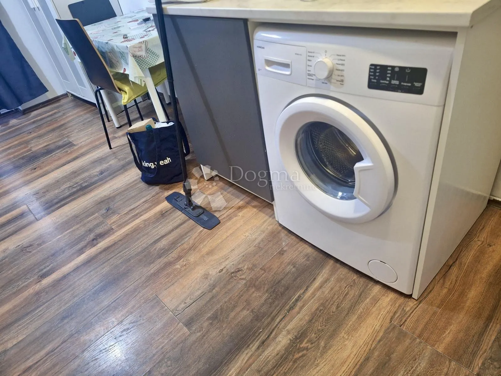 kaptol, dva studio apartmana 15+12 m2 - slika 3