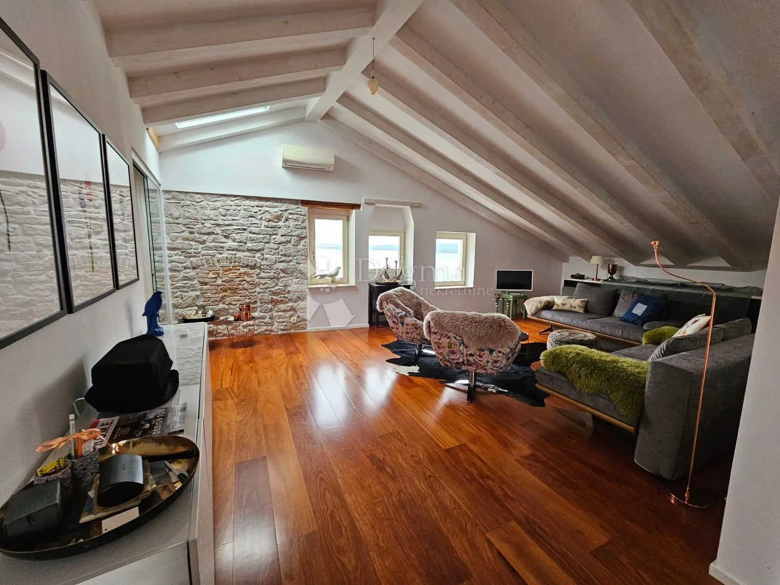 rovinj - ekskluzivna kuća uz more s apartmanima - slika 50