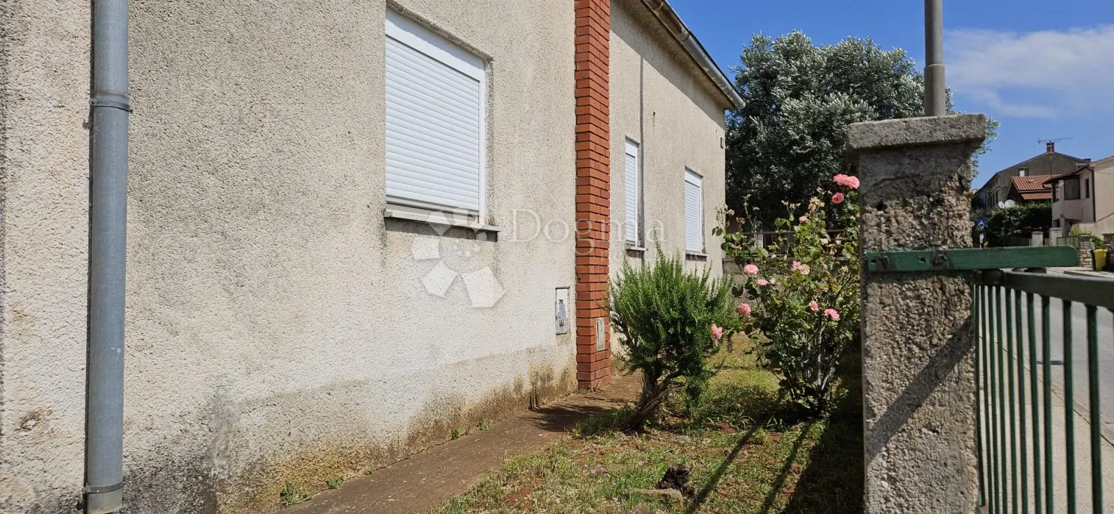 komforna mala kuća od 110m² - slika 40