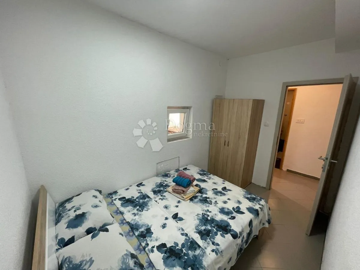 malinska - apartmanska kuća 400 m od mora - slika 7