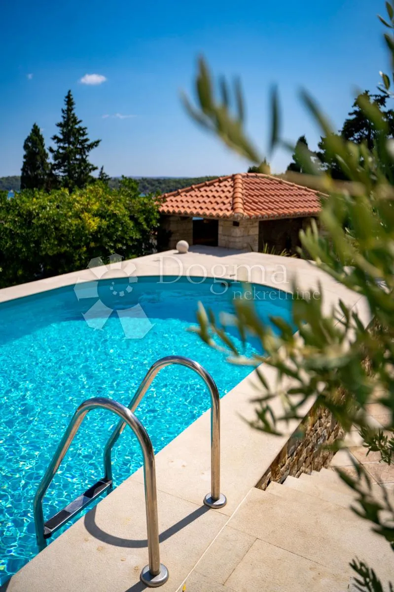 amazing mediterranian villa - slika 50