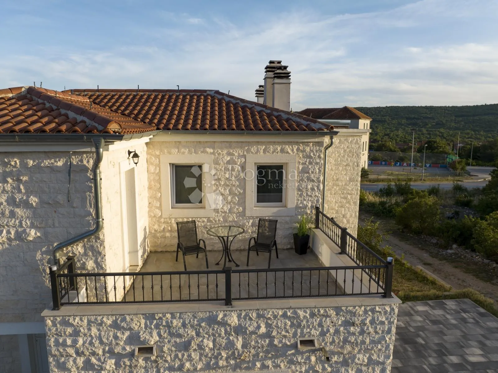 dubrava kod šibenika - prekrasna villa sa bazenom, 282 m2 - slika 10