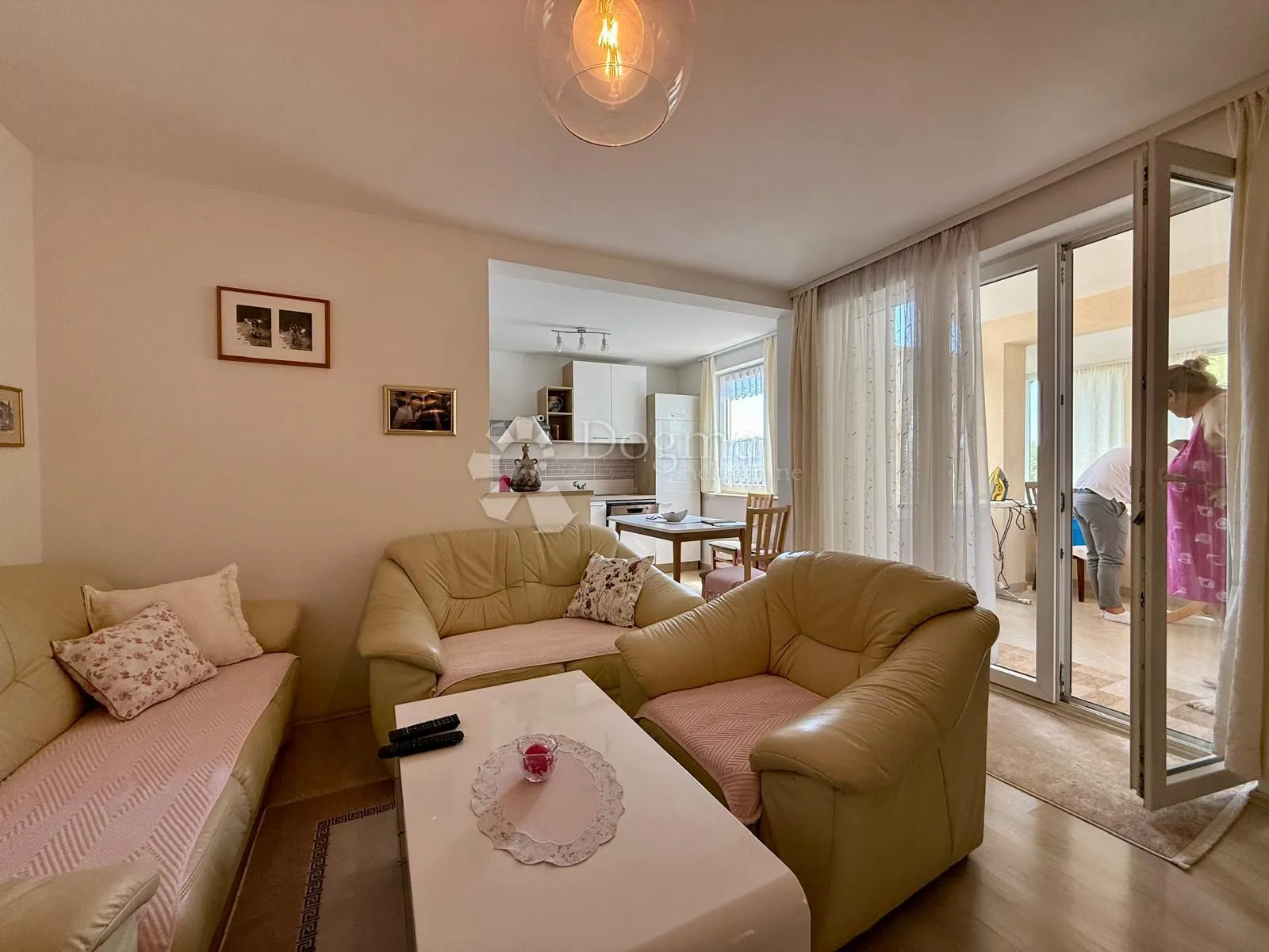 kuća s 3 apartmana i garažom blizu mora - fažana - slika 4