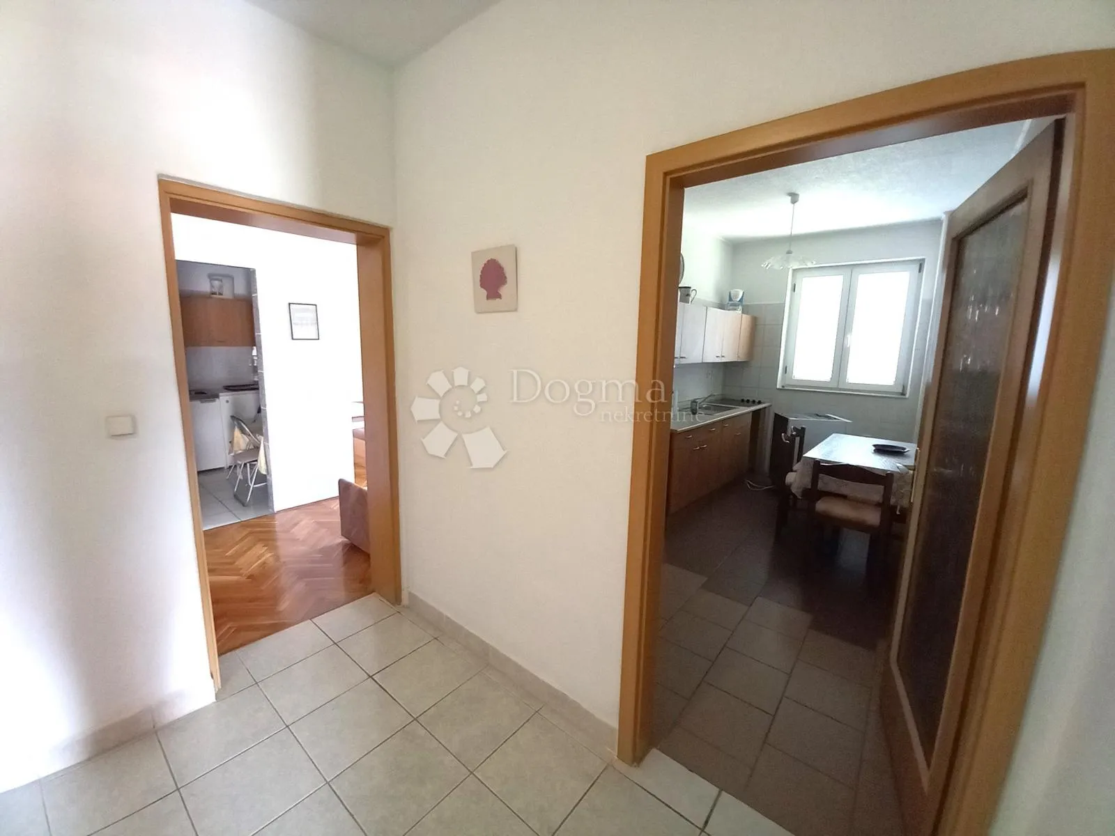 apartmanska kuća 120 metara od plaže - slika 32