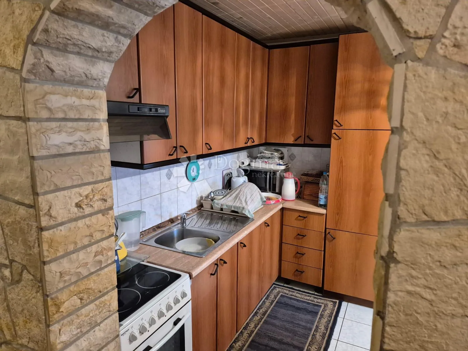 kuća na viru - 50m od plaže - slika 7