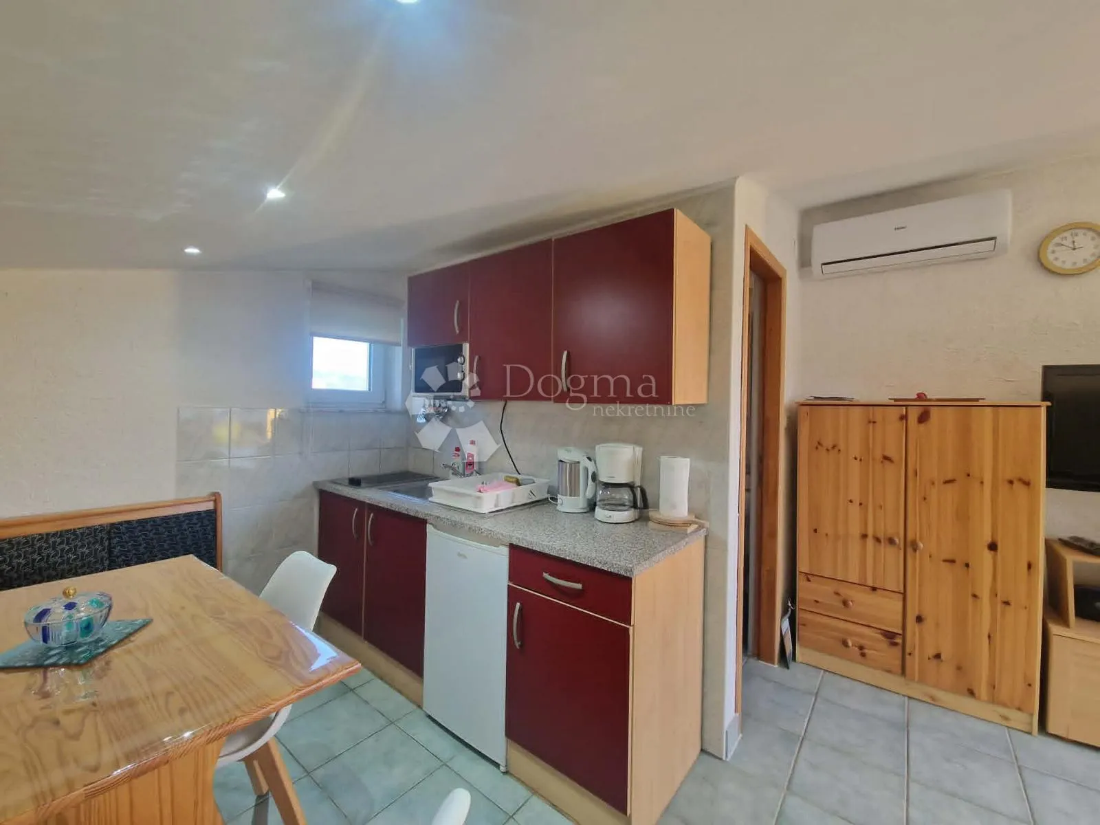 vrsi - zukve - apartmanska kuća u blizini mora - slika 7