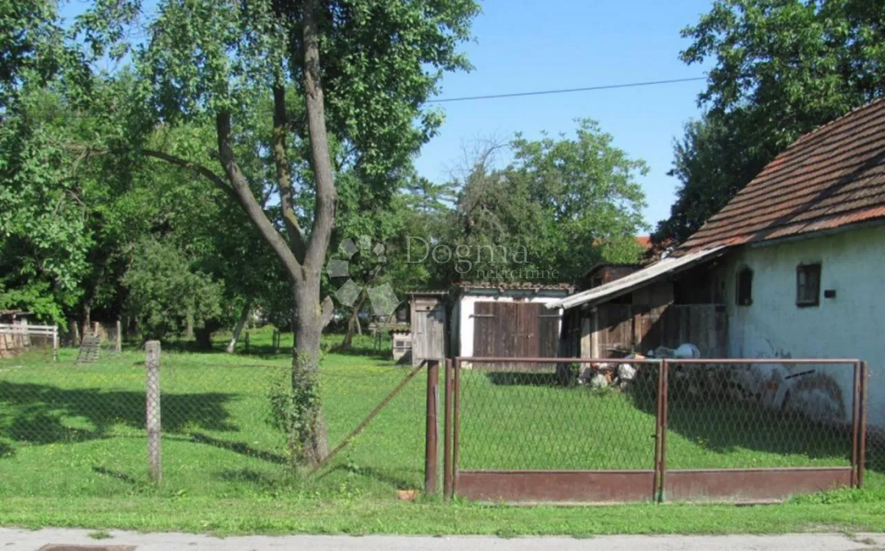 hit ponuda: šarmantna kuća s velikim vrtom! - slika 7