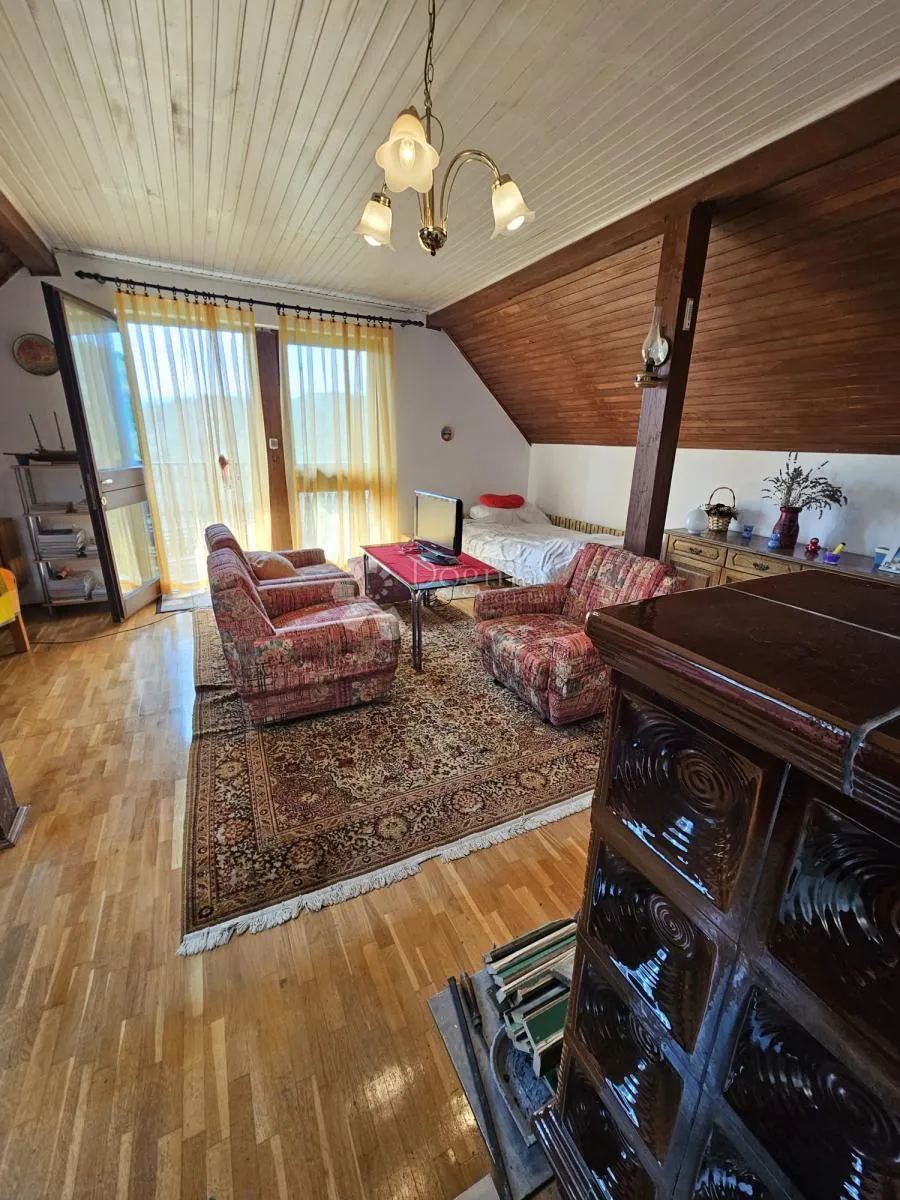 idealna vikend kuća vugrovec 236.98 m²+okućnica 2746 m2 - slika 4