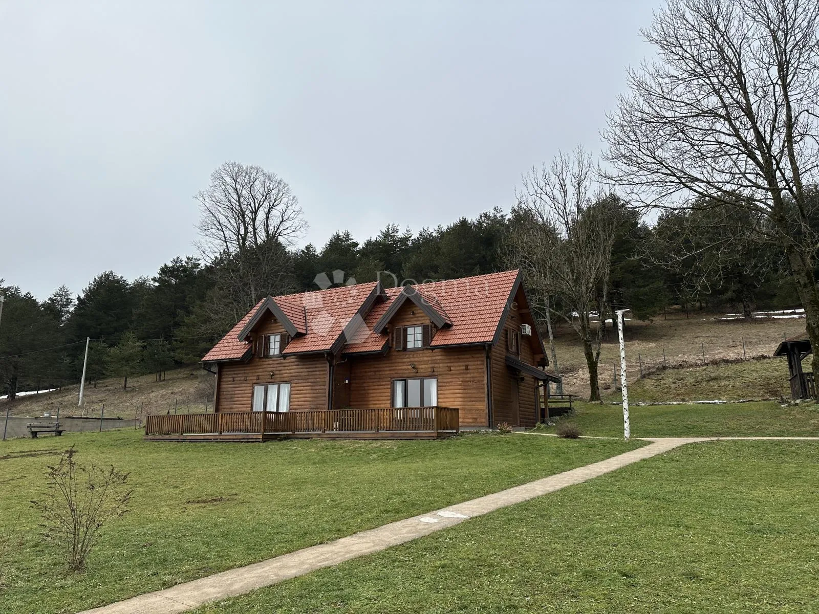 resort u srcu like nadomak plitvica - uhodan posao !!! - slika 30