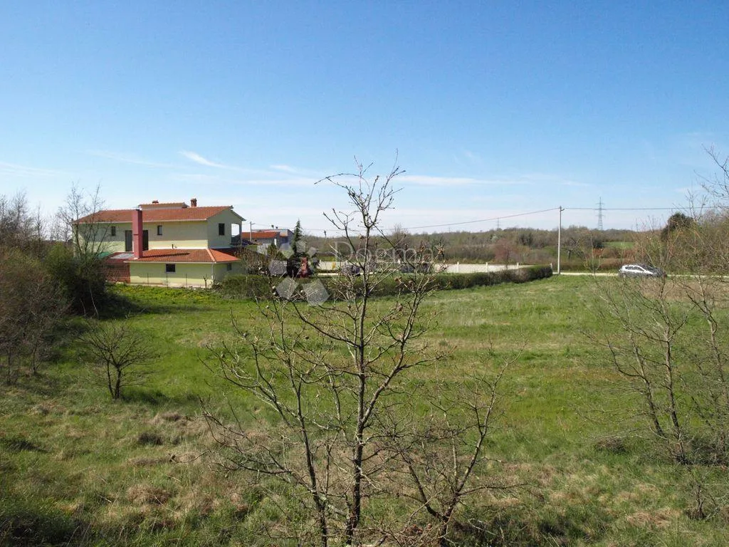 građevinsko zemljište u okolici barbana - slika 4