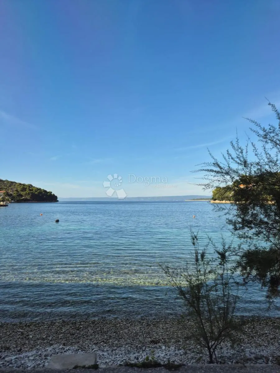 predivna starina u centru mjesta 70m do plaže - slika 1