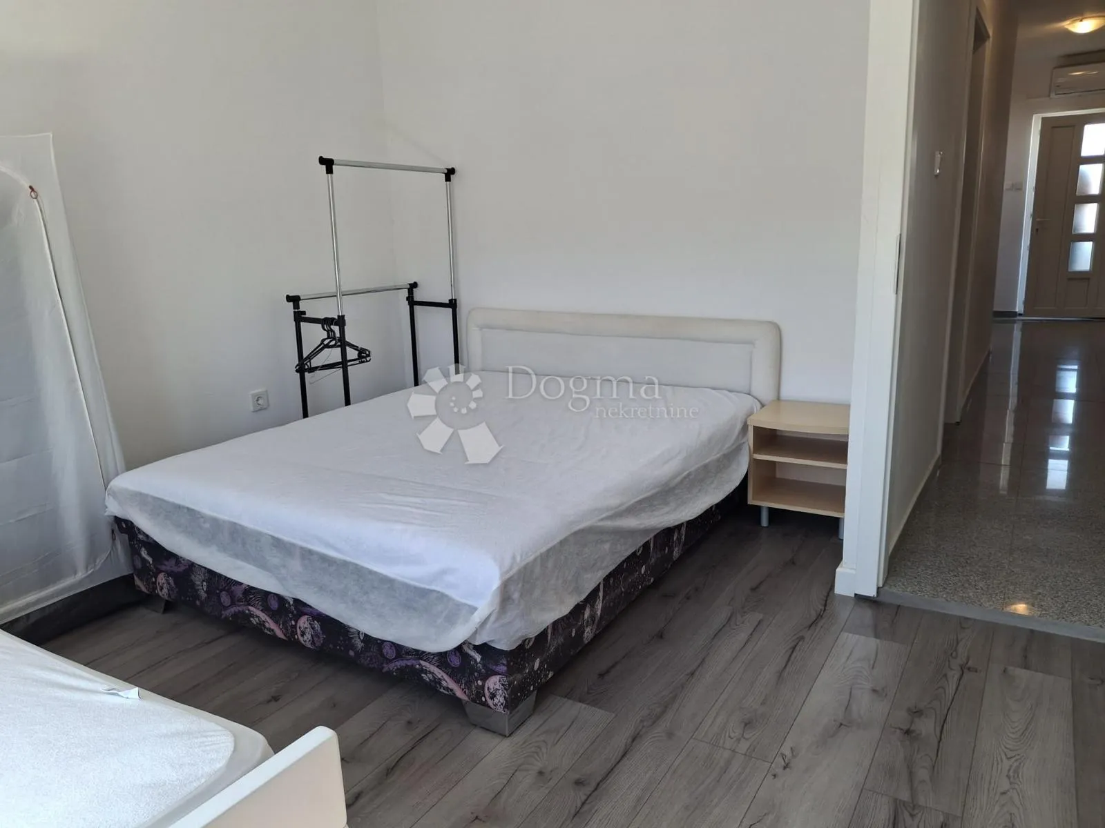 otok rab, lopar, kuća sa 3 apartmana 300 m od mora! - slika 17