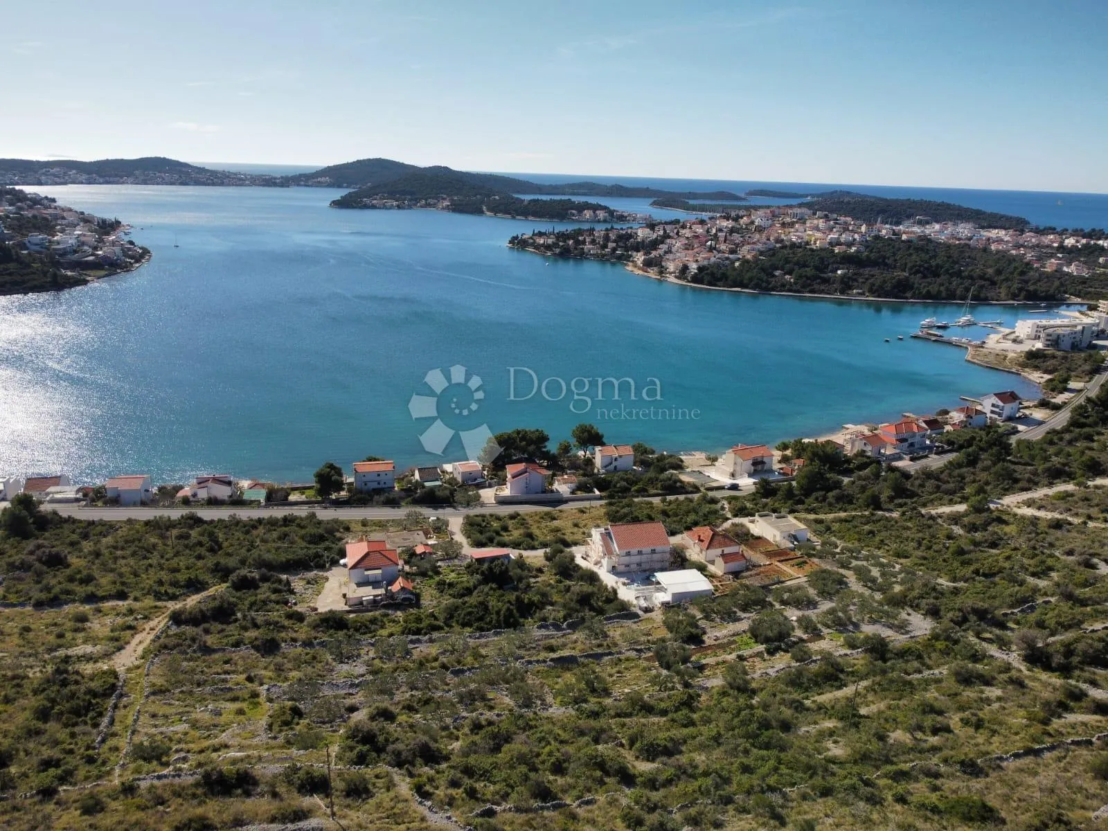 rogoznica- građevinsko zemljište s predivnim pogledom - slika 8