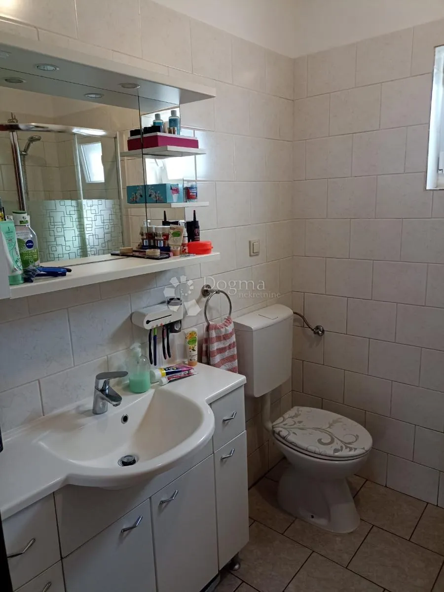 kuća za život i investiciju s prekrasnim vrtom - slika 37