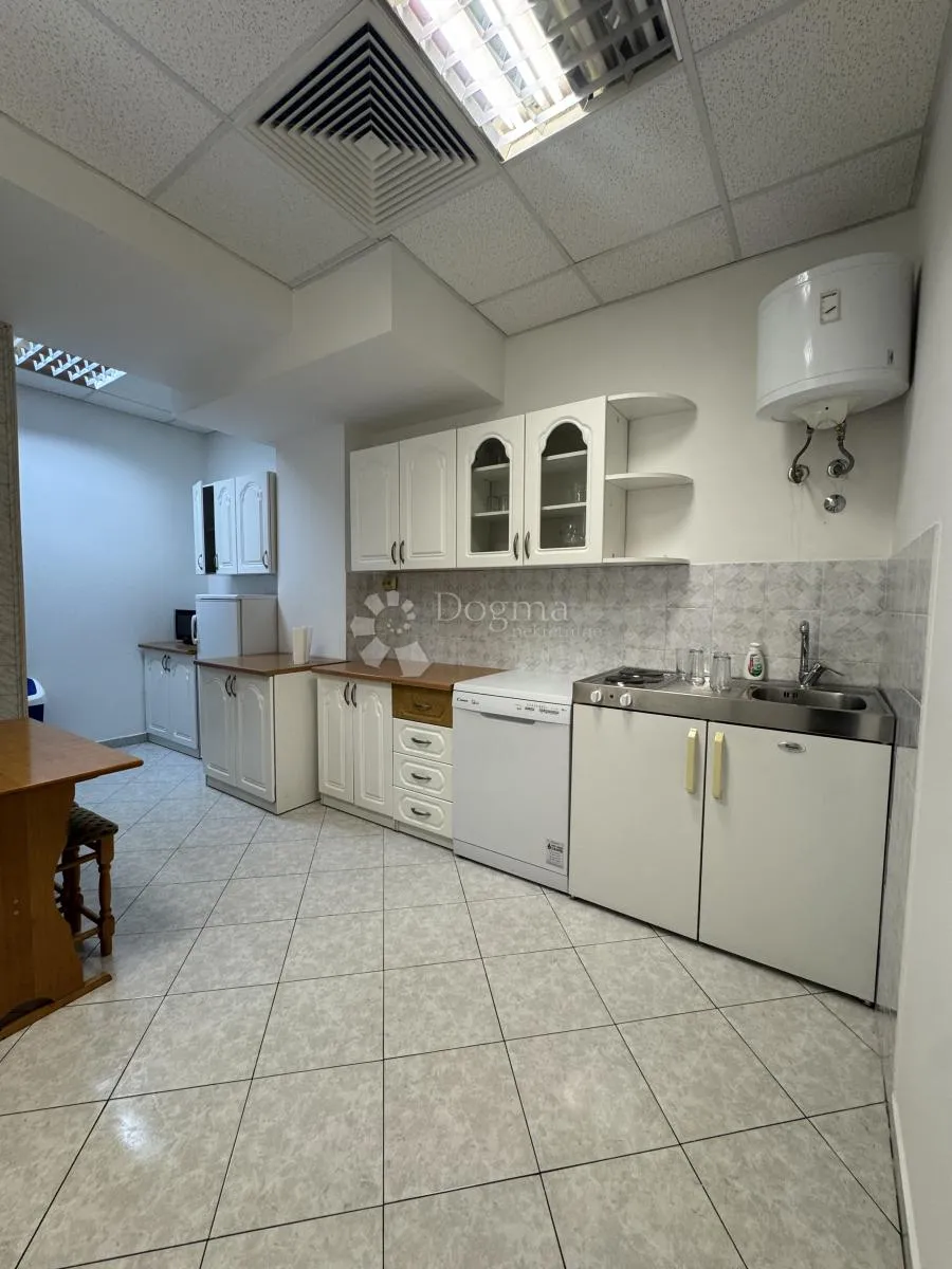 poslovni prostor za najam – rijeka, škurinje – 324 m² - slika 14
