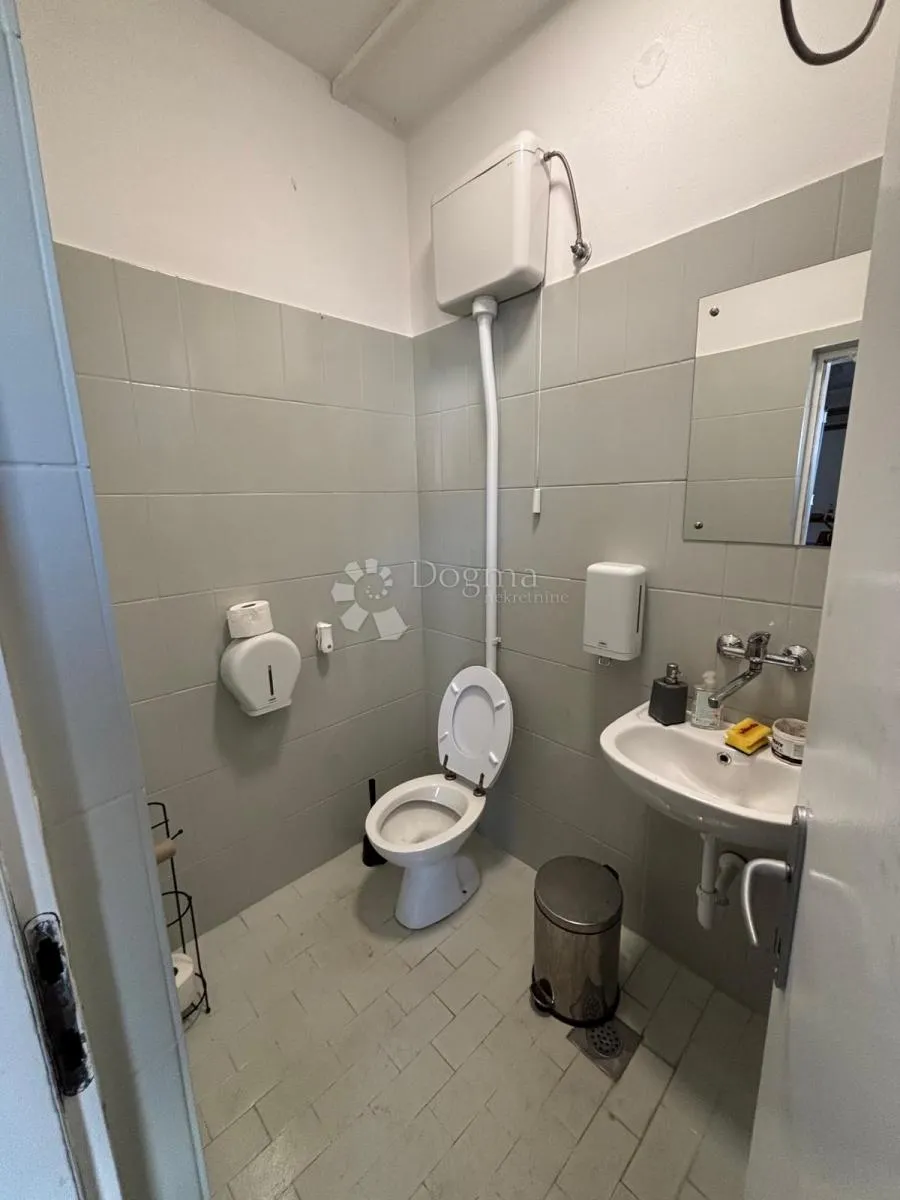 poslovni objekt za ozbiljno poslovanje – popovec - slika 11
