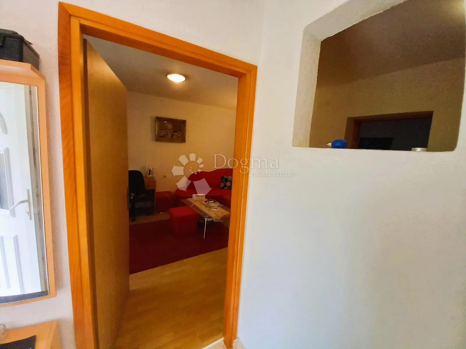 labin, etaža sa tri stambene jedinice - slika 8