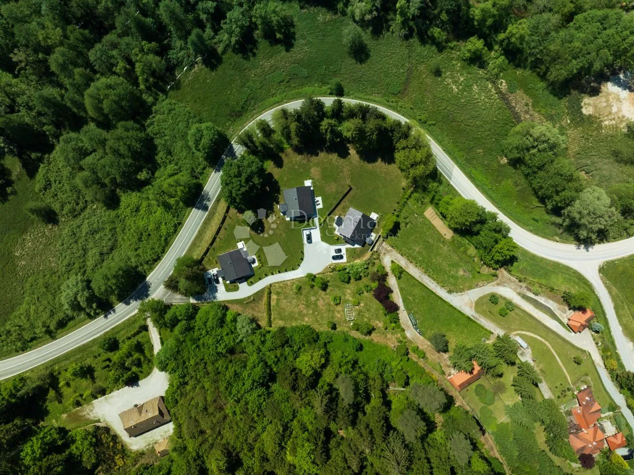 trakoščan – investicijski uhodani projekat - tri prekrasne kuće za odmor - nešto posebno za vas - slika 39