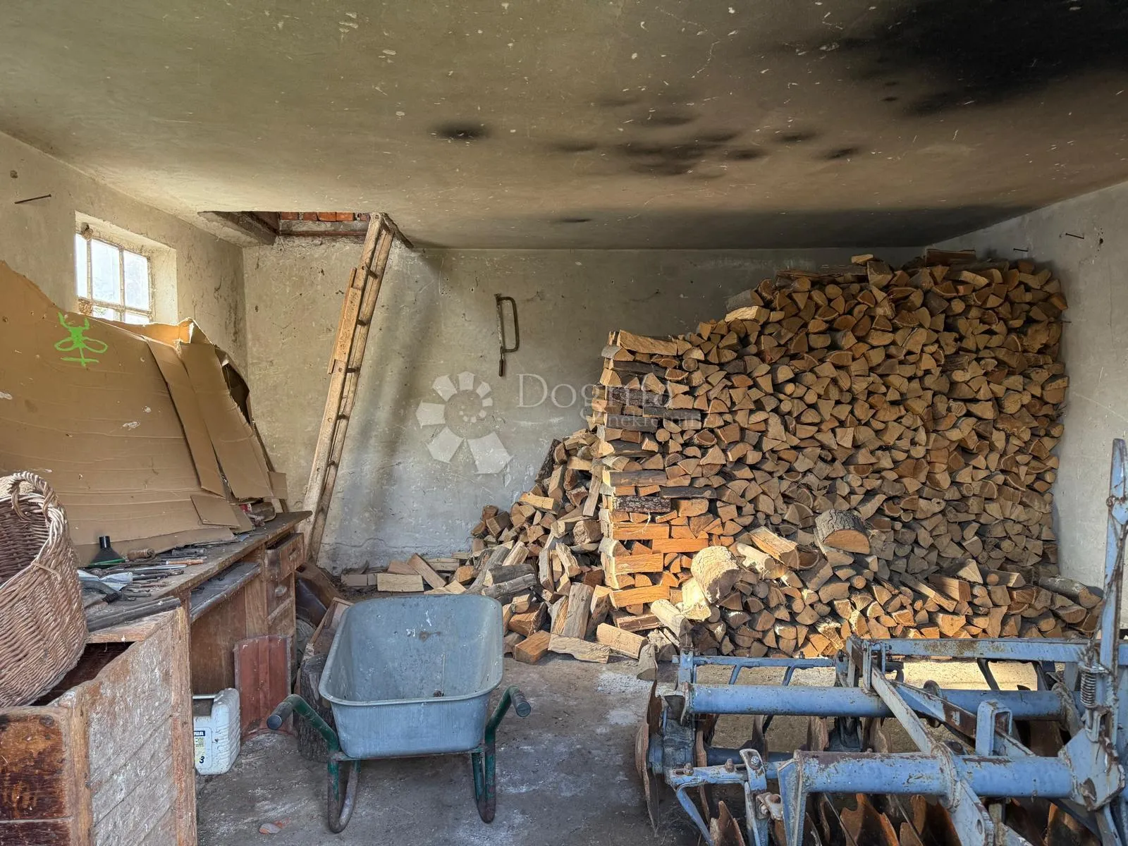 zemljište s objektima – samo 45,74 €/m²!! - slika 15