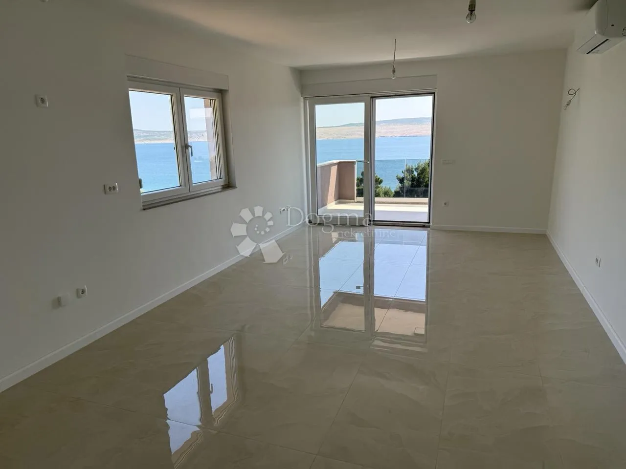 penthouse novogradnja seline pogled na more - slika 6
