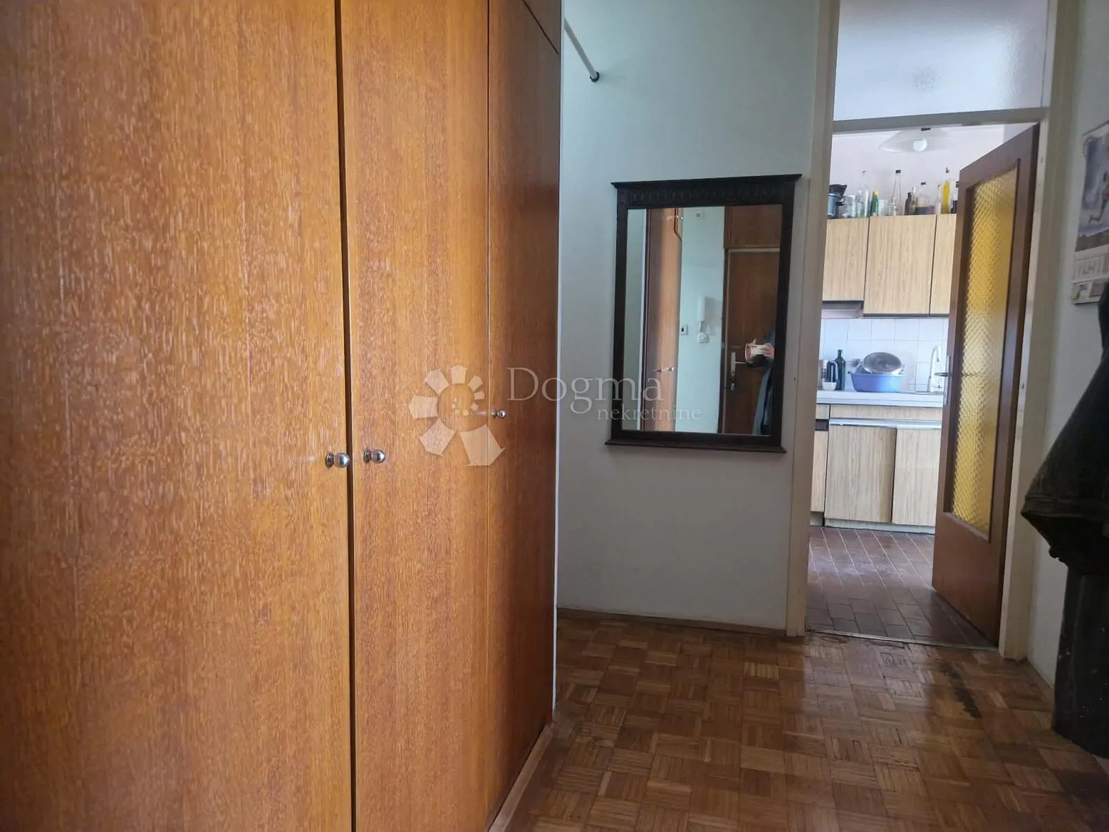bulevar - stan 60 m2 s pogledom na more - slika 13