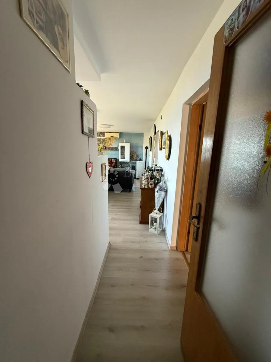kuća s panoramskim pogledom na more i velebit 300m2 - slika 5